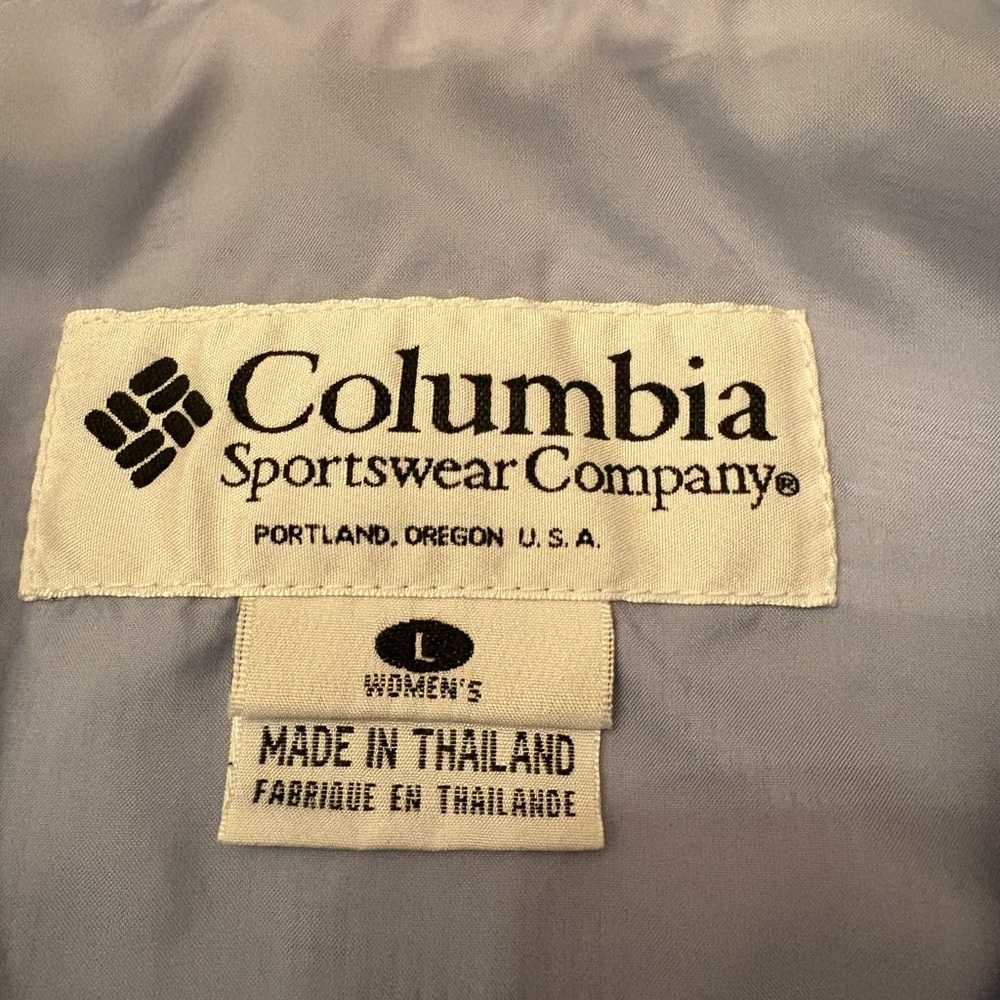 Columbia Women's Arcadia Rain Jacket. Size Large - Picture 4 of 7